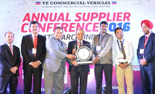 VE Commercial Vehicle Recognises Safexpress for  Contribution in Logistics Service